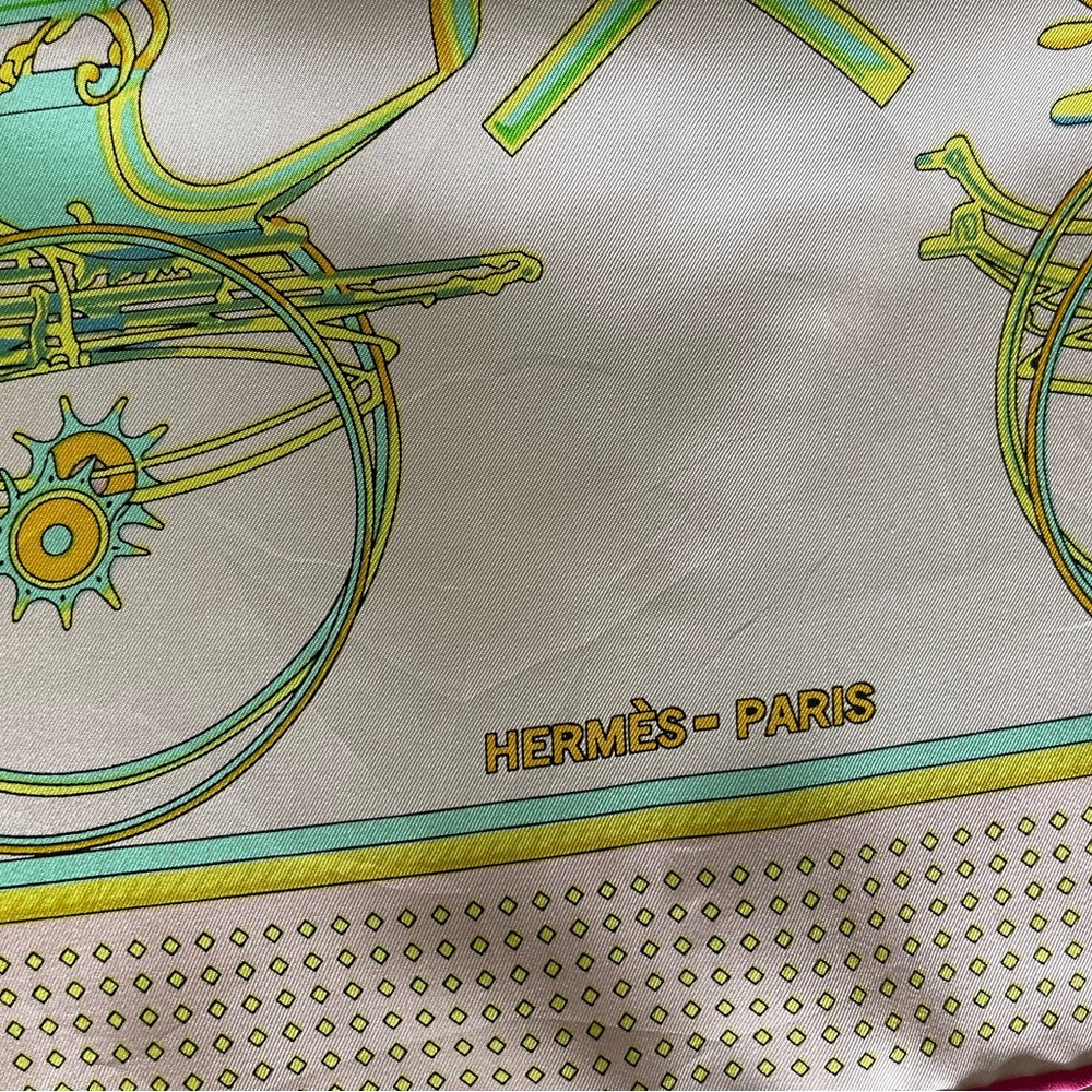 Hermès Les Voitures A Ransformation Silk Scarf. - Picture 6 of 14